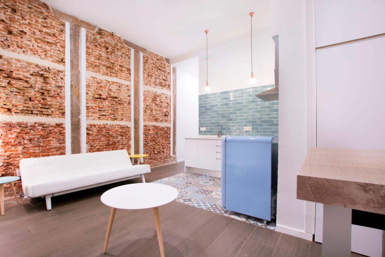 Fancy One-Bedroom La Latina Madrid Exteriör bild