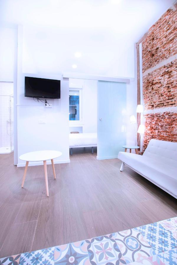 Fancy One-Bedroom La Latina Madrid Exteriör bild
